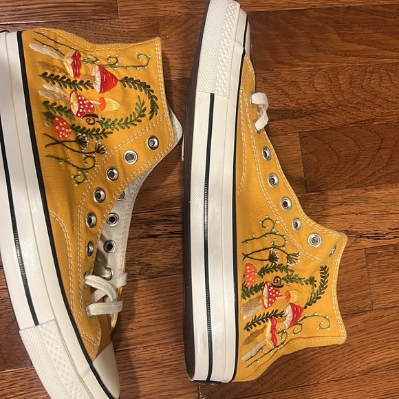 Custom Converse All*Star - Picture 2 of 6